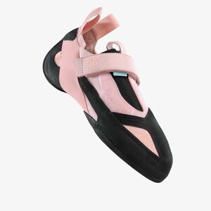So ill- Pink and Black Women's Climbing Shoes